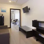 Royal Q & D Hotel 3*