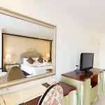Hotel Crystal Pattaya
