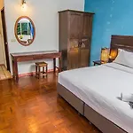 Hotel Sutus Court 4 Pattaya