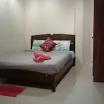 Baan Roi Lan