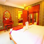 Punyapha Beach Villa