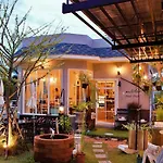 Valida Cottage