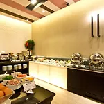 Tsix5 4* Pattaya