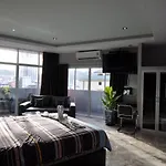 Koenig Mansion Hotel 4*