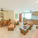 Butterfly Garden Boutique Residences Large Luxury Apts And A Lifetsyle Destination By Neang, Everything Need Right Here 1-3 Bedrooms 110 To 190 Sq Mtrs, 2 Full Bathrooms, Rain Shower, Bath, Bbq, Free Wifi, Staff 24-7, Close To Beac * Pattaya