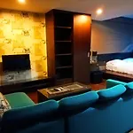 Himalayan Inn