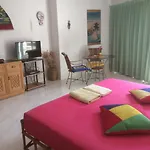 View Talay 1 Jomtien Bed & Breakfast