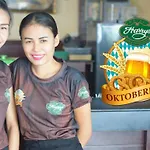 Harrys Bar & Restaurant Pattaya