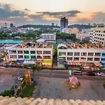 Resort Phuphaya