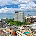 Apartment The Base - Large Luxury, 1 Bedroom, Sea View - Centre - 963 *