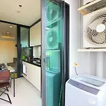 The Base - Large Luxury, 1 Bedroom, Sea View - Pattaya City Centre - 963