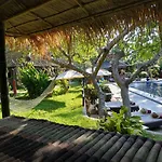 Let's Hyde & - Pool Pattaya