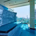 Cozy Beach Condo By Fantasea Beach