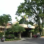 Palm Garden โรงแรม 3*