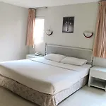 Diamond Hotel