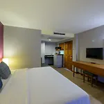 Hotel Quarter 09
