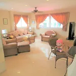 Butterfly Garden Boutique Residences Large Luxury Apts And A Lifetsyle Destination By Neang, Everything Need Right Here 1-3 Bedrooms 110 To 190 Sq Mtrs, 2 Full Bathrooms, Rain Shower, Bath, Bbq, Free Wifi, Staff 24-7, Close To Beac อพาร์ทเม้น