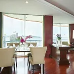 Hotel Long Garden & Pavilions