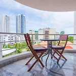 Golden Lion Guesthouse