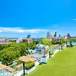 Good !! Water Park Apartment Pattaya