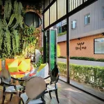 Hostel Asleep By Lantana Pattaya