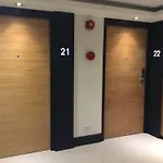 W14 โรงแรม
