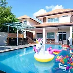 4bd Pool With Jacuzzi - Exquisite Pool A Villa *