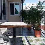 Patumnak Beach Guesthouse