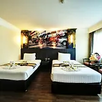 Jomtien Garden & 4* Pattaya