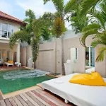Classic Pratumnak Villa