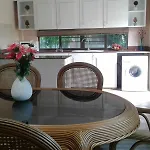 4 Bedroom House & Private Pool Pattaya