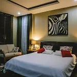 Nagawari Art Maldives Bbq Pattaya โรงแรม นาจอมเทียน