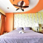 อพาร์ทเม้น Viewtalay Beachfront By Nd