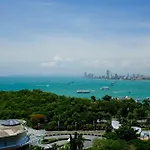 Amari Residences Hotel Pattaya