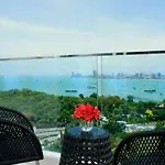 Amari Residences 5* Pattaya