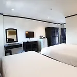 Golden Tulip Essential Hotel 4*