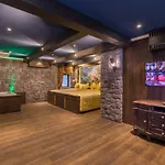 Castle Suites