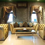 Castle Suites