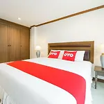 Oyo 285 The Modern Place Pattaya