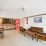 Oyo 285 The Modern Place Hotel Pattaya