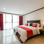 Oyo 285 The Modern Place Pattaya