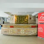 Hotel Oyo 285 The Modern Place 2*