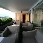 อพาร์ทเม้น The Peak Towers Sea View Pattaya