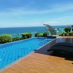 The Peak Towers Sea View Pattaya