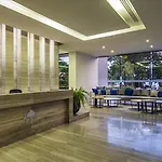 Zire Wongamat Condo Pattaya By Aj