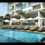 Everyday Beachfront Stylish Luxury Jomtien อพาร์ทเม้น