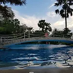 Front At The Palm Wongamat อพาร์ทเม้น Pattaya