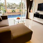 Pool 39b 300 Mater To Gate Villa