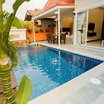 Pool 39b 300 Mater To Gate Villa Pattaya