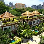 Private Pool & Jacuzzi Villa, Phratumnak, - 600m From The Beach, 711 Nearby * Pattaya